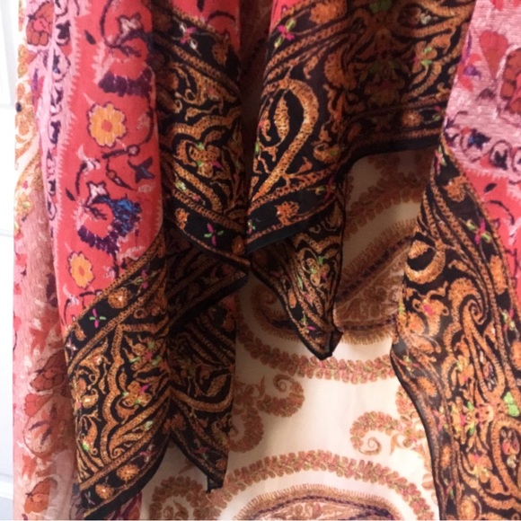 Women - Multi color coverup/kimono - Picture 5 of 5